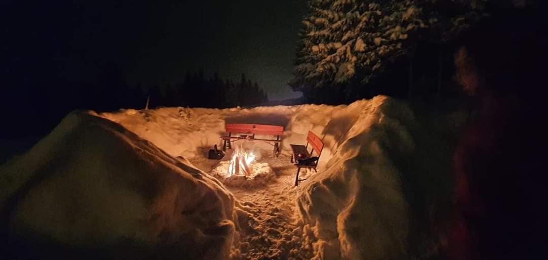 Gosciniec Dziubasowki Nowy Targ Exterior foto